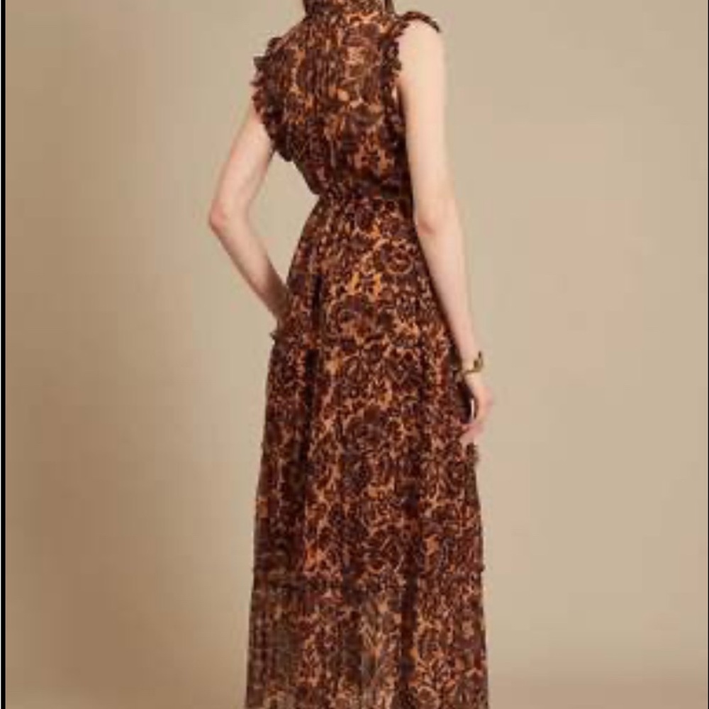 Elegant Floral Sleeveless Maxi Dress